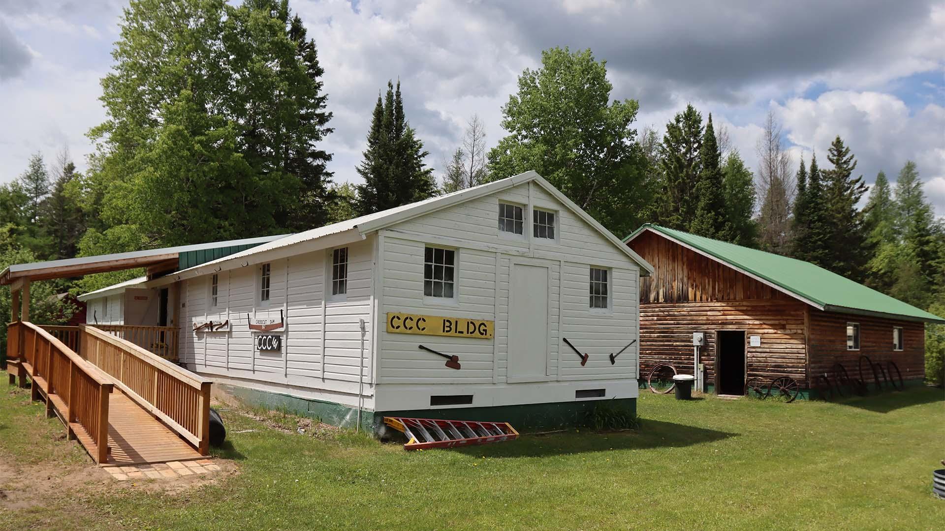 Tahquamenon Logging Museum